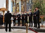 Ansambl "Pučki pivači KBF-a" gostovao u varaždinskoj katedrali